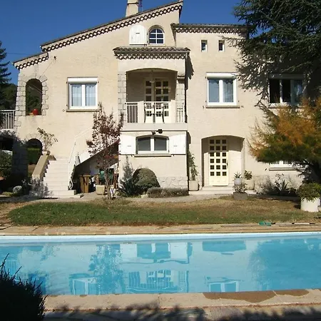 Bed & Breakfast Domaine De Lazuel A 2,5km Du Centre